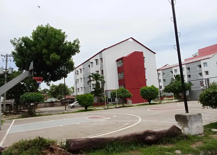 Prime Location - 3 Bedroom Unit *