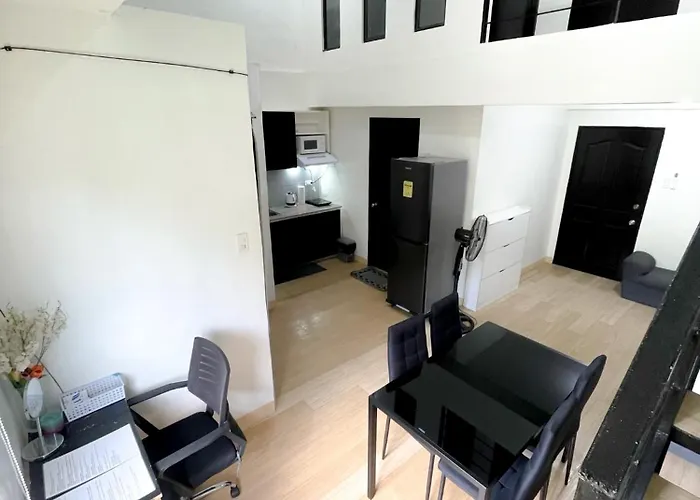 Prime Location - 3 Bedroom Unit アパート マクタン